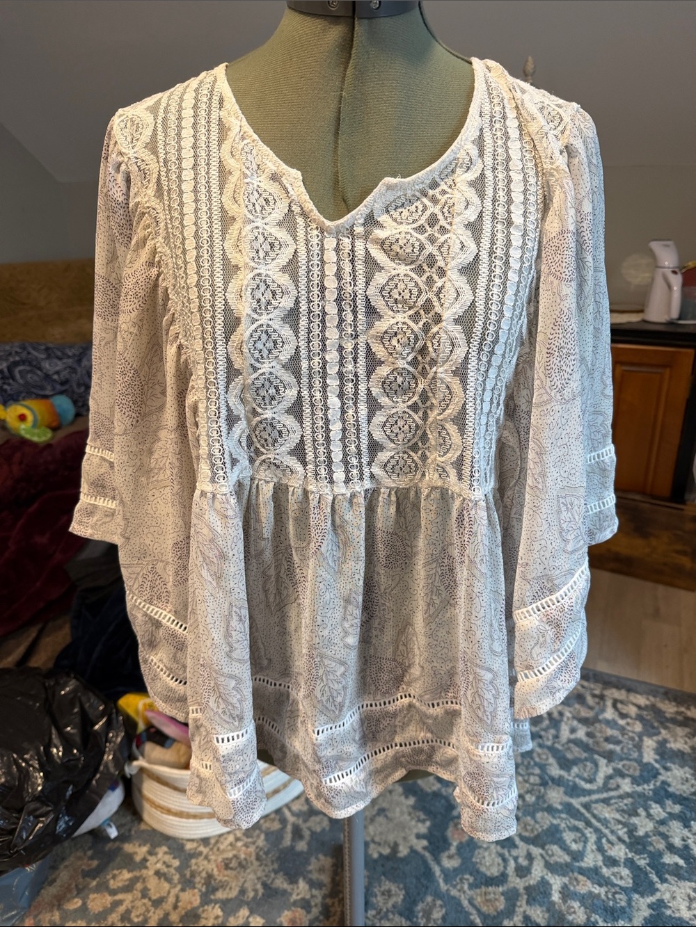 Shyanne White Lace Peasant Blouse